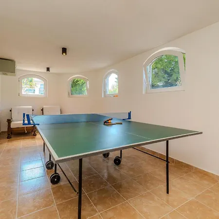 3 Bedroom Beautiful In * زادار