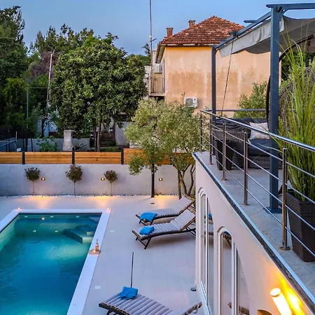 بيت للعطل 3 Bedroom Beautiful In