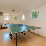 3 Bedroom Beautiful In * Zára
