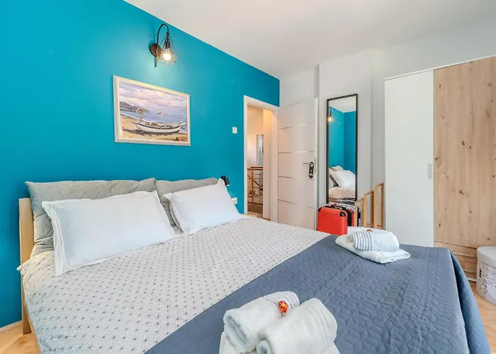 3 Bedroom Beautiful In Vikendica