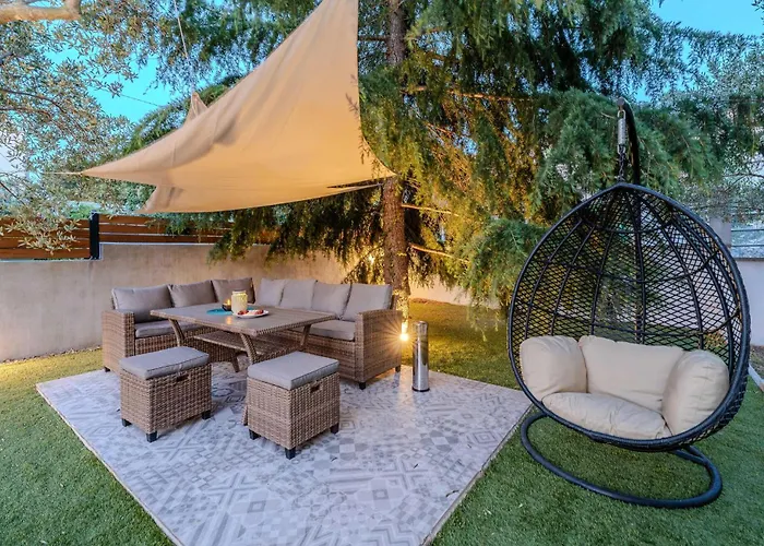 3 Bedroom Beautiful In Vikendica Zadar