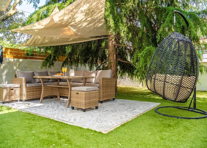 Vikendica 3 Bedroom Beautiful In